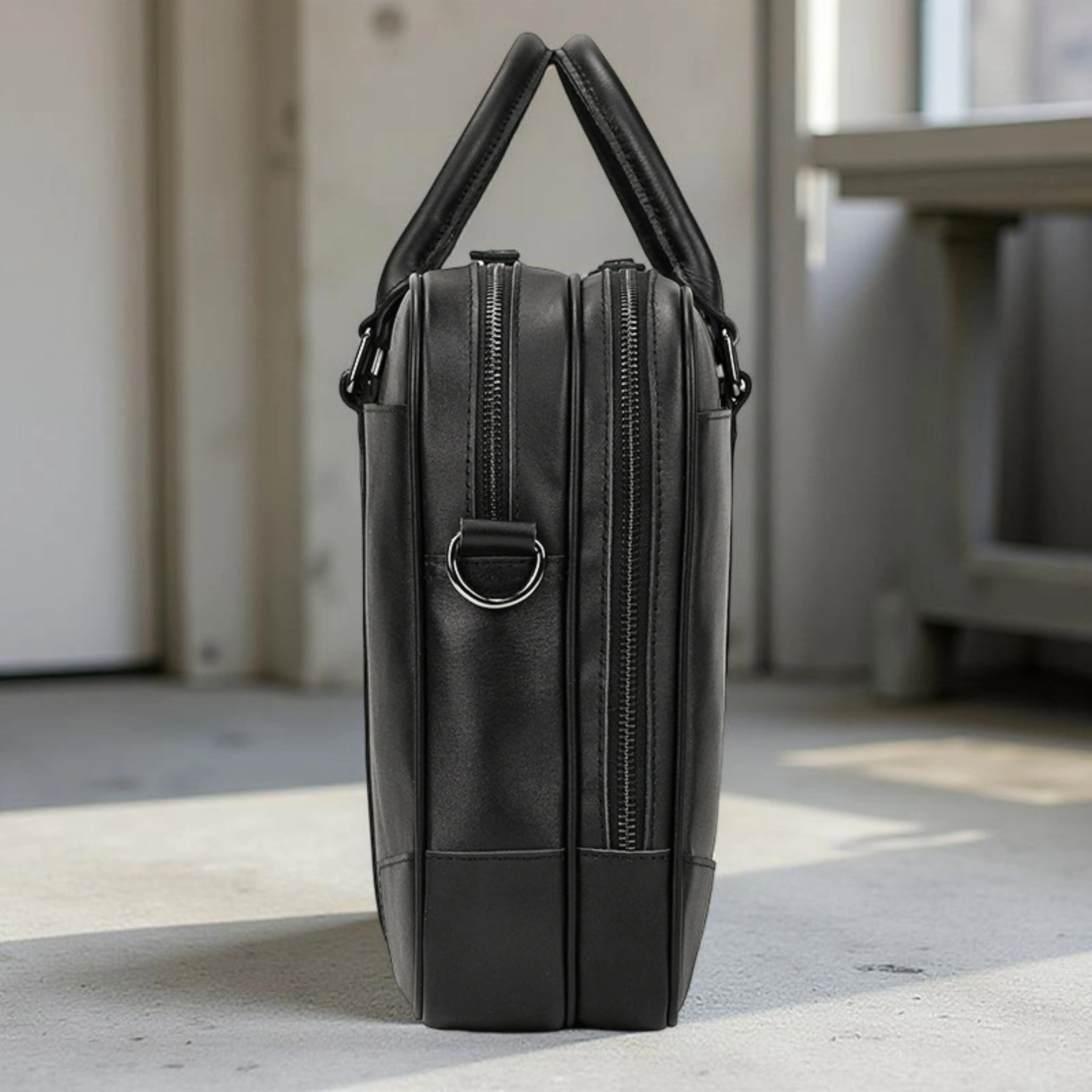 Leather Laptop Bag for Men - Mini - Isaacare